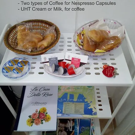 La Casa Delle Rose With Air Conditioning Гостевой дом